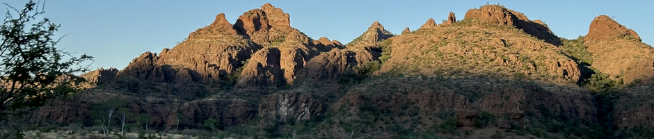 Volcanic outcrops in the Sierra de Guadalupe, BCS.